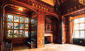 Why modern multi-millionaires are flocking to the London home of William Waldorf Astor this week